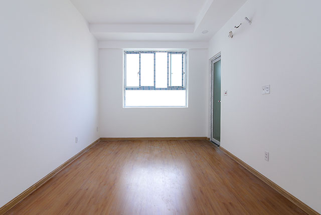 Ốp sàn gỗ phòng ngủ căn hộ tầng 5 - 18 block B