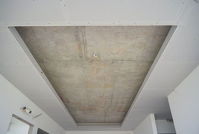 Tiếp tục thi công khung trần thạch cao tầng 5 - 21 block B2