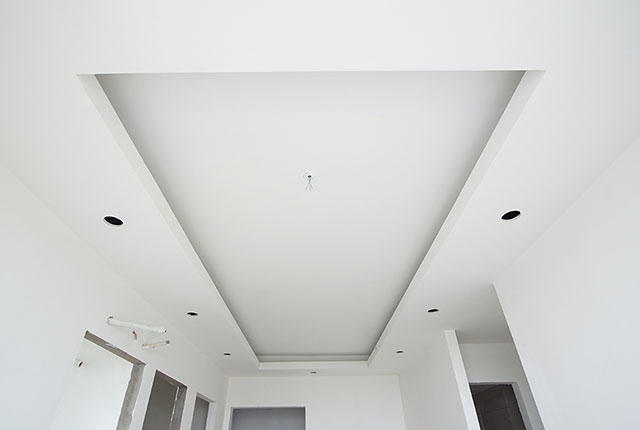 Thi công bả sơn matit trần thạch cao tầng 13 - 21 block A1